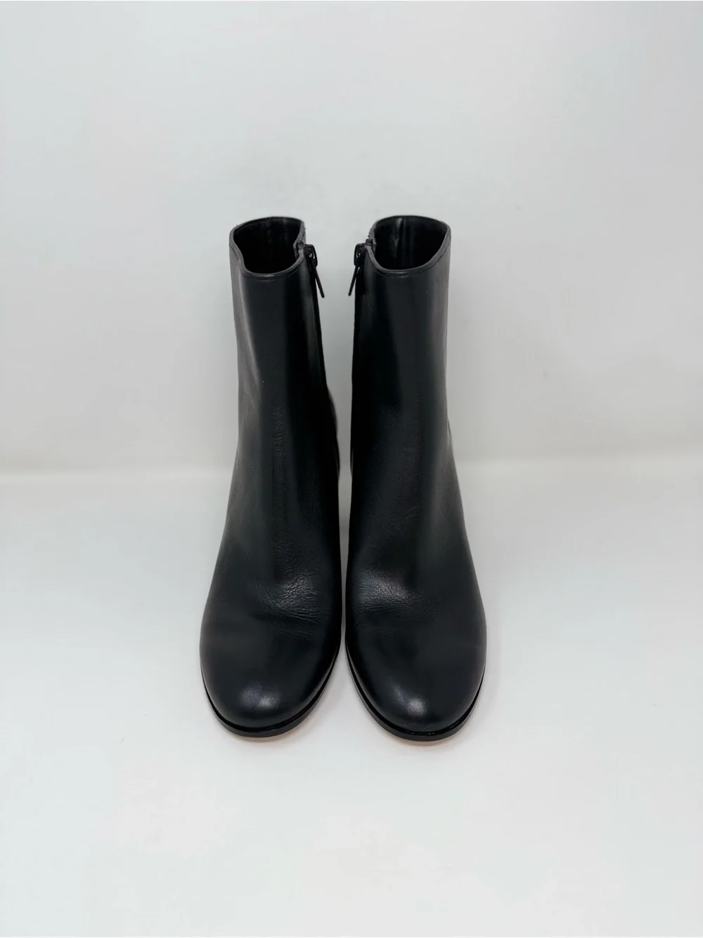 New Vince Elora Leather Ankle Boot Black Sz 8.5